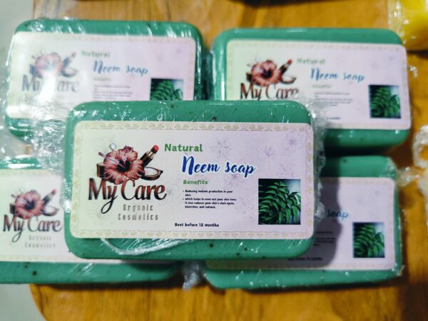 Neem soap (வேப்ப சோப்பு)